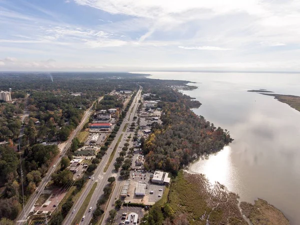 Cep Bay, Alabama'nın doğu sahilinin havadan görünümü 