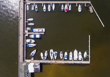 Fairhope Pier ve mobil Bay Alabama Gulf Coast boyunca havadan görünümü 