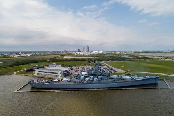 Uss Alabama Pancernik Memorial Park Centrum Mobile Panoramę Miasta Alabama — Zdjęcie stockowe