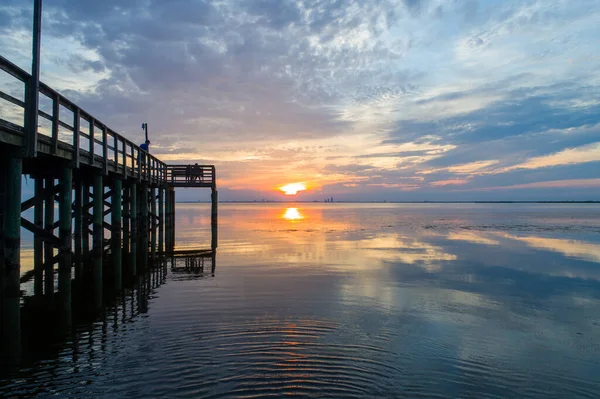 Alabama Körfezi Kıyısındaki Mobile Körfezi Nin Doğu Kıyısında Gün Batımı — Stok fotoğraf