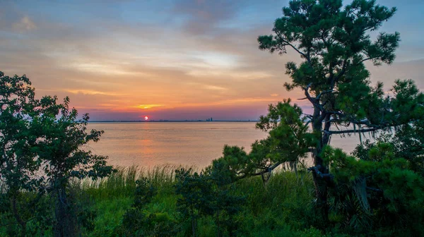 Mobile Bay Naplementekor Alabama Öböl Partján 2020 Augusztusában — Stock Fotó