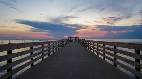 Mayday Park Pier Der Mobile Bay Alabama Bei Sonnenuntergang — Stockfoto