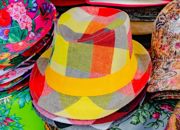 Coloridos Sombreros Verano Venta — Foto de Stock