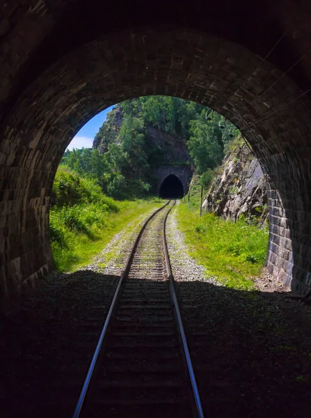 Twee Oude Steen Bergen Spoorwegtunnels Circum Baikal Spoorweg Oever Van — Stockfoto