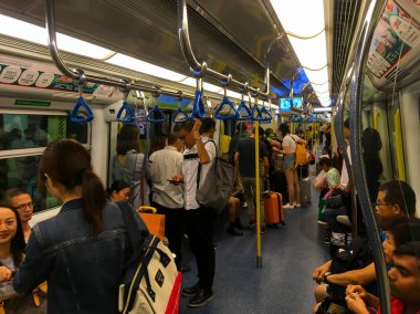 Hong Kong metro veya Mtr tren.