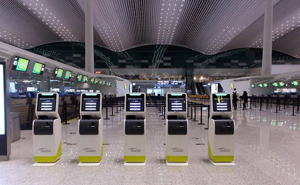 Self check-in kiosks in airport — Stock Photo, Image