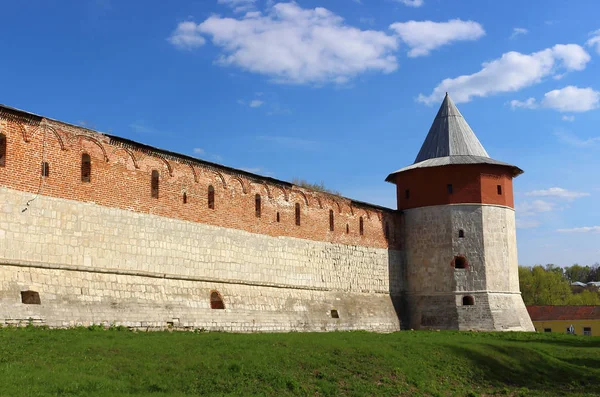 Torre de canto escondida no Kremlin de Zaraysk — Fotografia de Stock