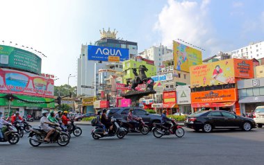 Saygon şehrinde karayolu trafiği