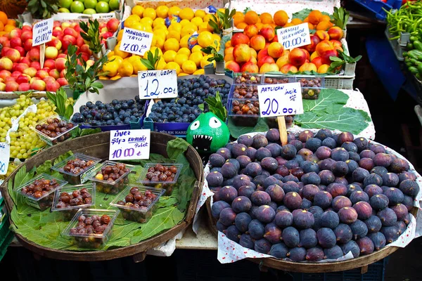 Istanbul Turkije Oktober 2019 Verkoop Verse Vijgen Fruit Straatmarkt Selectieve — Stockfoto