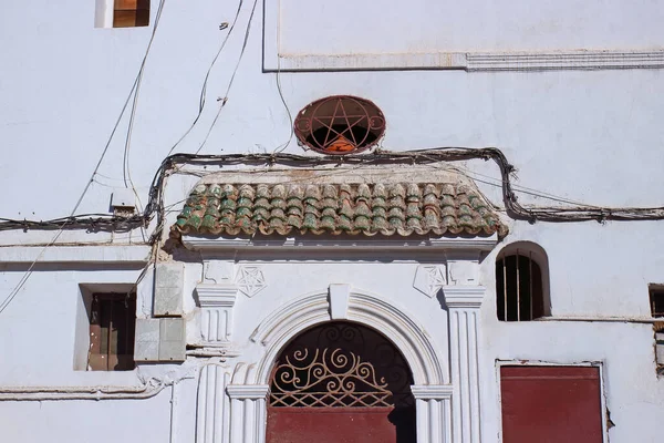 Fragmento Uma Parede Edifício Residencial Medina Casablanca Marrocos Foco Seletivo — Fotografia de Stock
