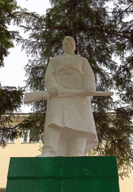 Zaraysk, Rusya - 12 Mayıs 2019: İkinci Dünya Savaşı ve Büyük Vatanseverlik Savaşı 'nda hayatını kaybeden askerlere ait bir anıtın parçası