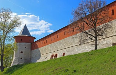 Zaraysk kasabasındaki Kremlin duvarının dışı. Ortaçağ Kültür Mirası Moskova bölgesinde 16. yüzyıl, Rusya