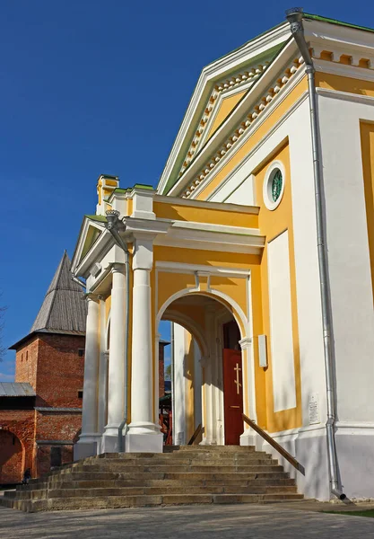 Zaraysk Kremlin Bölgelerinde Sütunlarla Süslenmiş Aziz John Katedrali Nin Verandası — Stok fotoğraf