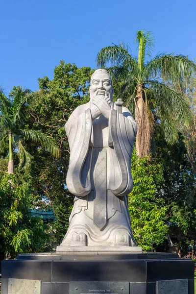 Manille Philippines Septembre 2018 Statue Pierre Ancien Philosophe Politicien Confucius — Photo