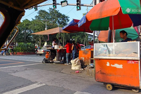 Manila Philippinen September 2018 Ansicht Einer Straße Mit Straßenhändlern Manila — Stockfoto
