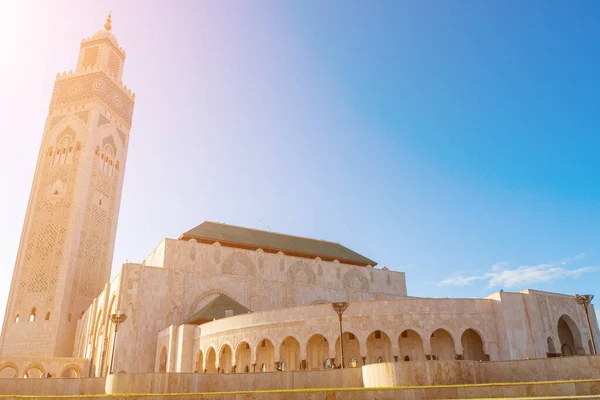 Casablanca Marocko Oktober 2019 Blå Himmel Och Solljus Hassan Moské — Stockfoto