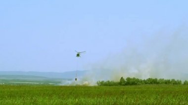 Rusya, Anapa - 18 Ağustos 2018. Yangın söndürme kurtarma uçağı.