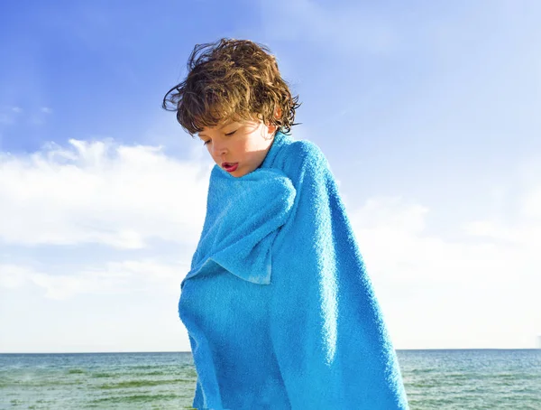 Cute Little Boy Covered Towel Summer Beach — Stock Photo, Image