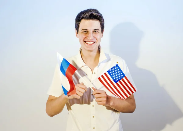Imádnivaló Barna Fickó Tartja Zászlót Egyesült Államok Oroszország — Stock Fotó