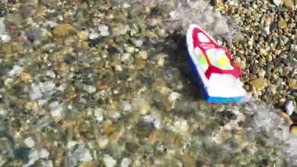 Closeup Toy Boat Sea Daytime — ストック動画