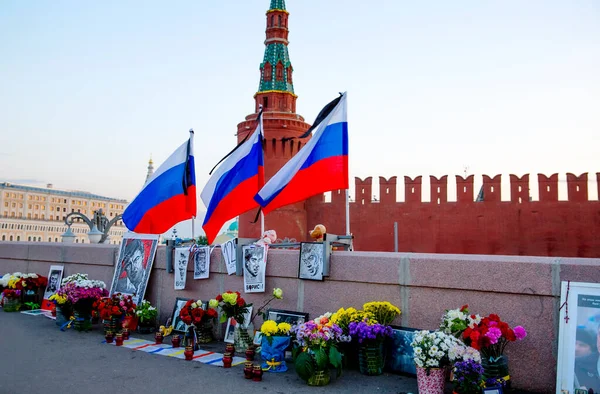 Moskau Russland Juli 2015 Porträt Und Blumen Ort Des Mordes — Stockfoto