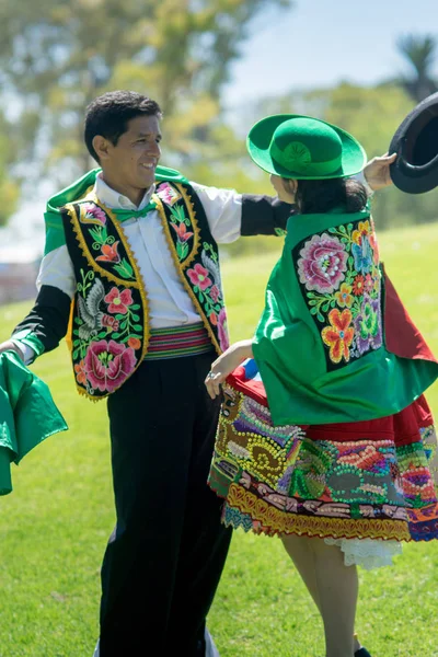 Perulu çift Huayno, geleneksel bir müzik türü, Peru, Bolivya, Kuzey Arjantin ve kuzey Şili and bölgesinin tipik dans