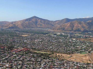 Santiago de Chile, Chile, görünümü San Cristobal Hill valley
