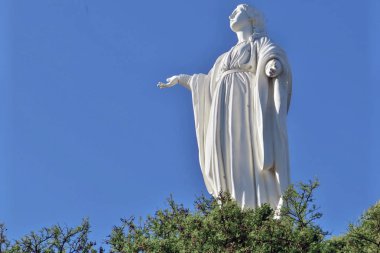 Meryem Ana heykeli üzerinde Cerro San Cristobal, Santiago, Chile