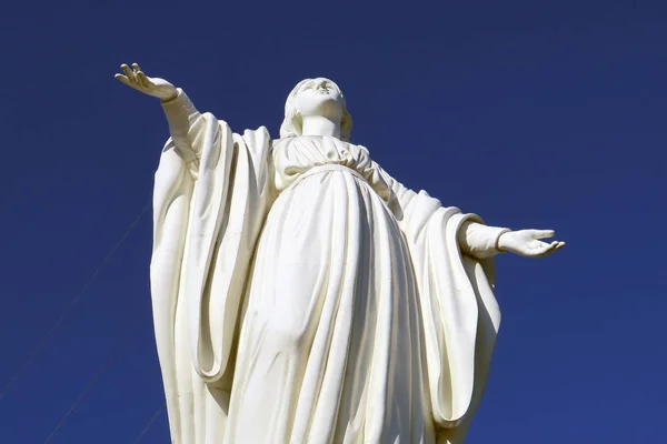 Estatua Virgen María Cerro San Cristóbal Santiago Chile —  Fotos de Stock