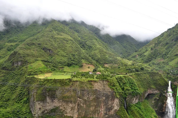 Avventura Zipline Contro Cascata Manto Novia Banos Agua Santa Tungurahua — Foto Stock