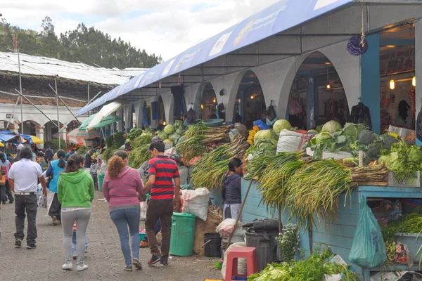 Otavalo Ekwador Marca 2016 Widok Ogólny Warzyw Straganie Wiejskich Rynku — Zdjęcie stockowe