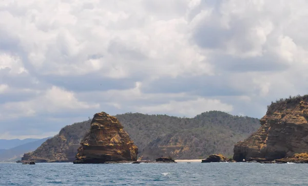 Rocher King Kong Sur Côte Puerto Lopez Équateur — Photo