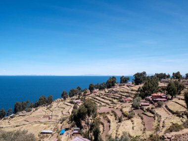 Taquile Island, Puno bölge, gizemli Lake Titicaca in başına görüntülemek