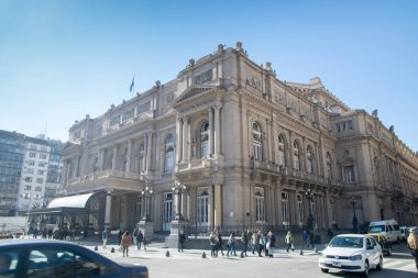 Buenos Aires, Arjantin - 18 Temmuz 2017: İki nokta üstüste tiyatro cephe Buenos Aires, Argentin