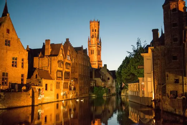 Vista Nocturna Del Canal Brujas Bélgica — Foto de Stock