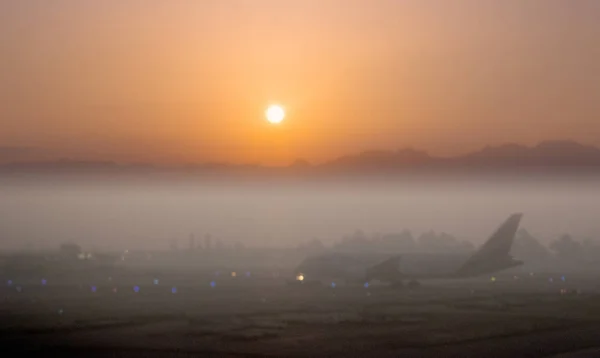 Airplane Mist Sunrise — Stock Photo, Image