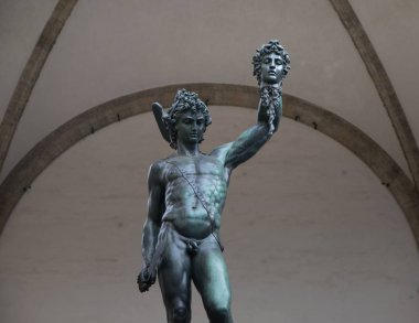 Bronz heykel, Medusa, Floransa, İtalya ile Perseo