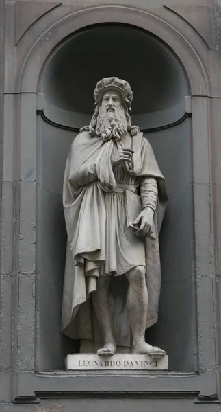 Leonardo Vinci Statue Facade Uffizi Gallery Stock Picture