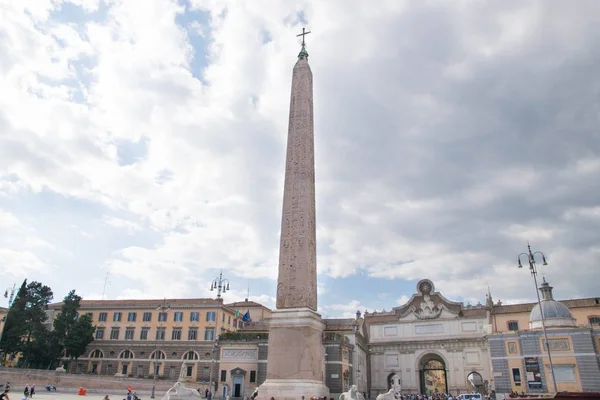 ローマのポポロ広場とフラミニオ オベリスク広場 イタリア — ストック写真