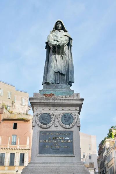 Estátua Giordano Bruno Praça Campo Dei Fiori Roma Itália — Fotografia de Stock