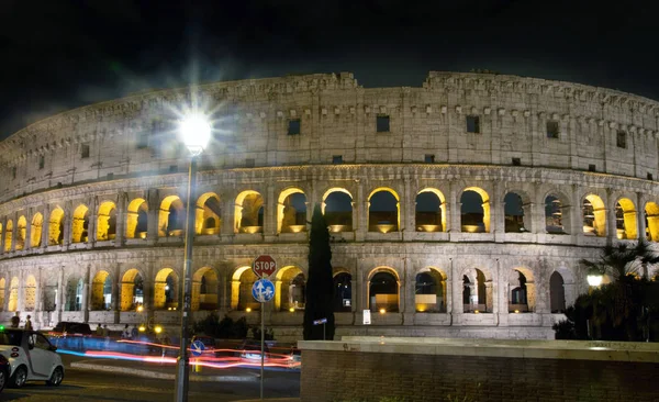 Vista Noturna Coliseu Roma Itália — Fotografia de Stock