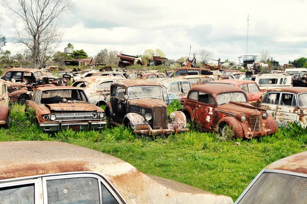 Cemetery Car Abandoned Old Car Garage Retro Vintage Style — Stock Photo, Image