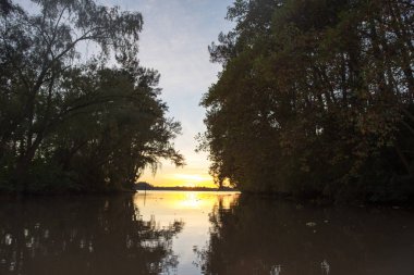 Parana Nehri, Buenos Aires'te Alacakaranlıkta, Arjantin