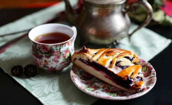 Morning Tea Blueberry Pie — Stock Photo, Image
