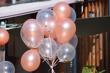 Bir Parti yerinde konfeti balonlar