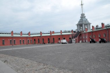 St. Petersburg, Neva, Peter ve Paul Fortress, yaz, gün, avlu