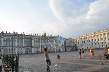 Kabarcık St. Petersburg, Palace Square, Hermitage, yaz, gün,
