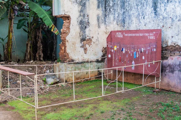 Remedios şehirdeki Küba küçük çekim aralığı