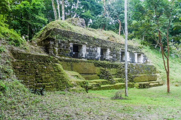 Ruína Sítio Arqueológico Yaxha Guatemala — Fotografia de Stock