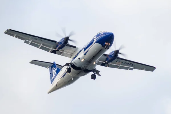 Santiago Cuba Kuba Feb 2016 Blick Auf Aerogaviota Atr42 500 — Stockfoto